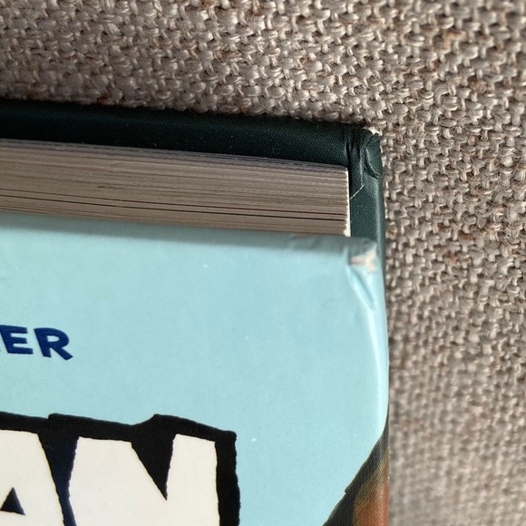 3 Books by DAV PILKEY - DOGMAN For Whom The Ball Rolls - CAPTAIN UNDERPANTS - Picture 2 of 7